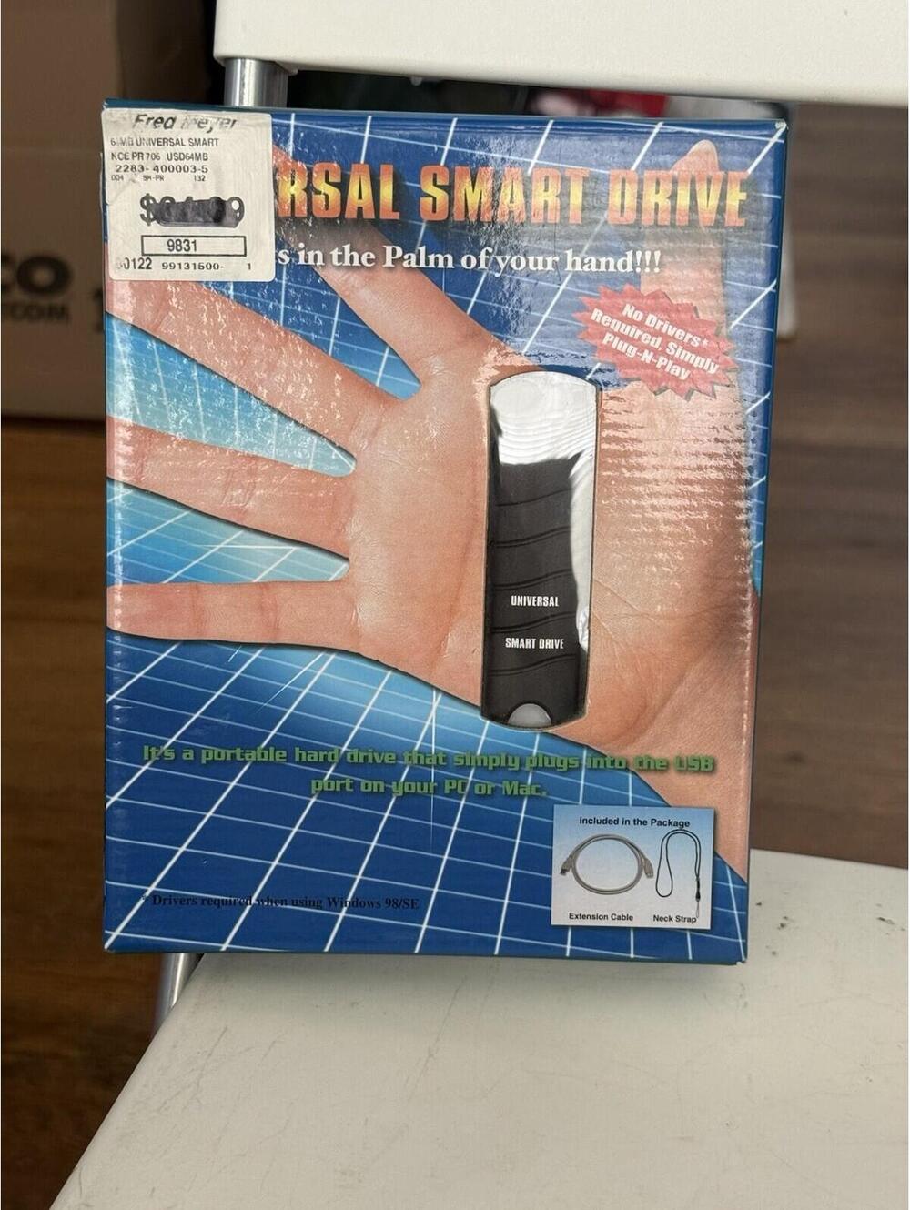 Vintage Universal Smart Drive 16MB In The Box